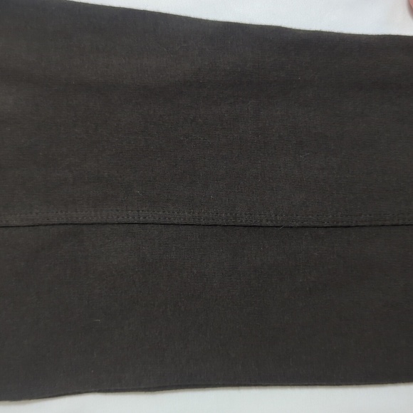 Express Zippered Pocket Leggings, Color Green Size M - Picture 13 of 13